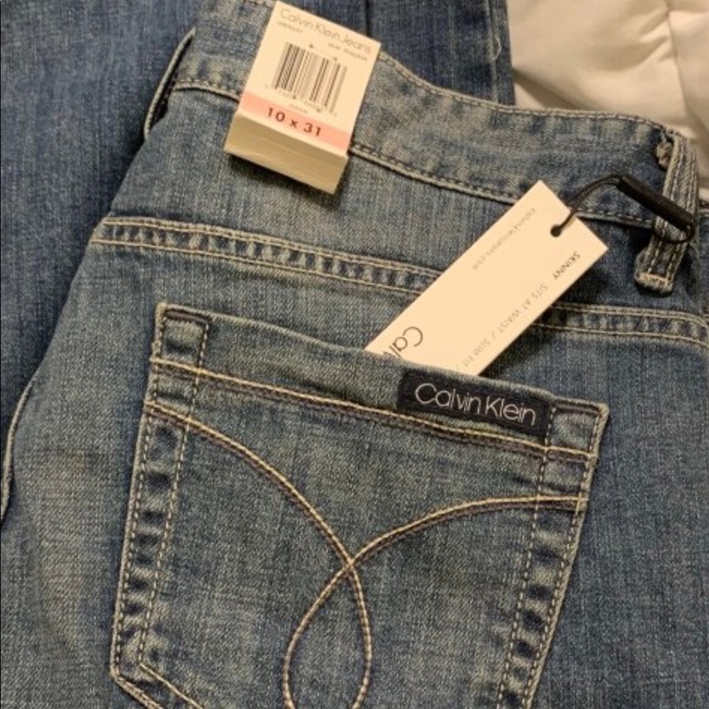 Calvin Klein size 10 skinny jeans